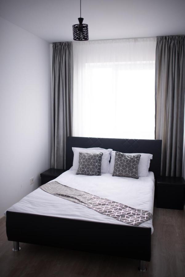 Apartament Denissia Oradea Ngoại thất bức ảnh