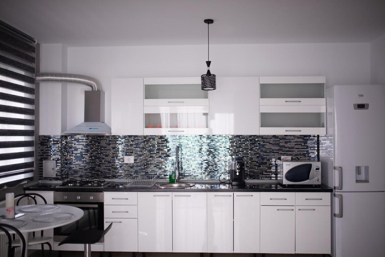 Apartament Denissia Oradea Ngoại thất bức ảnh