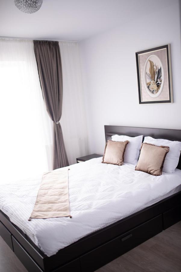 Apartament Denissia Oradea Ngoại thất bức ảnh