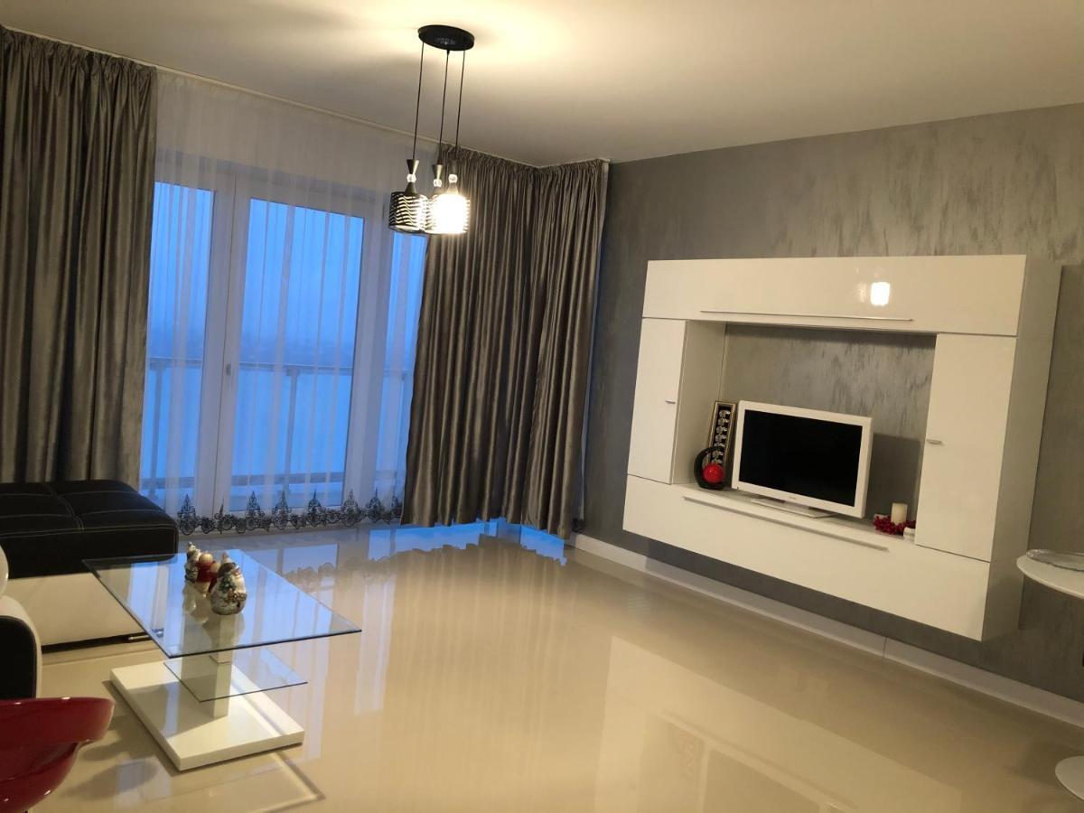 Apartament Denissia Oradea Ngoại thất bức ảnh